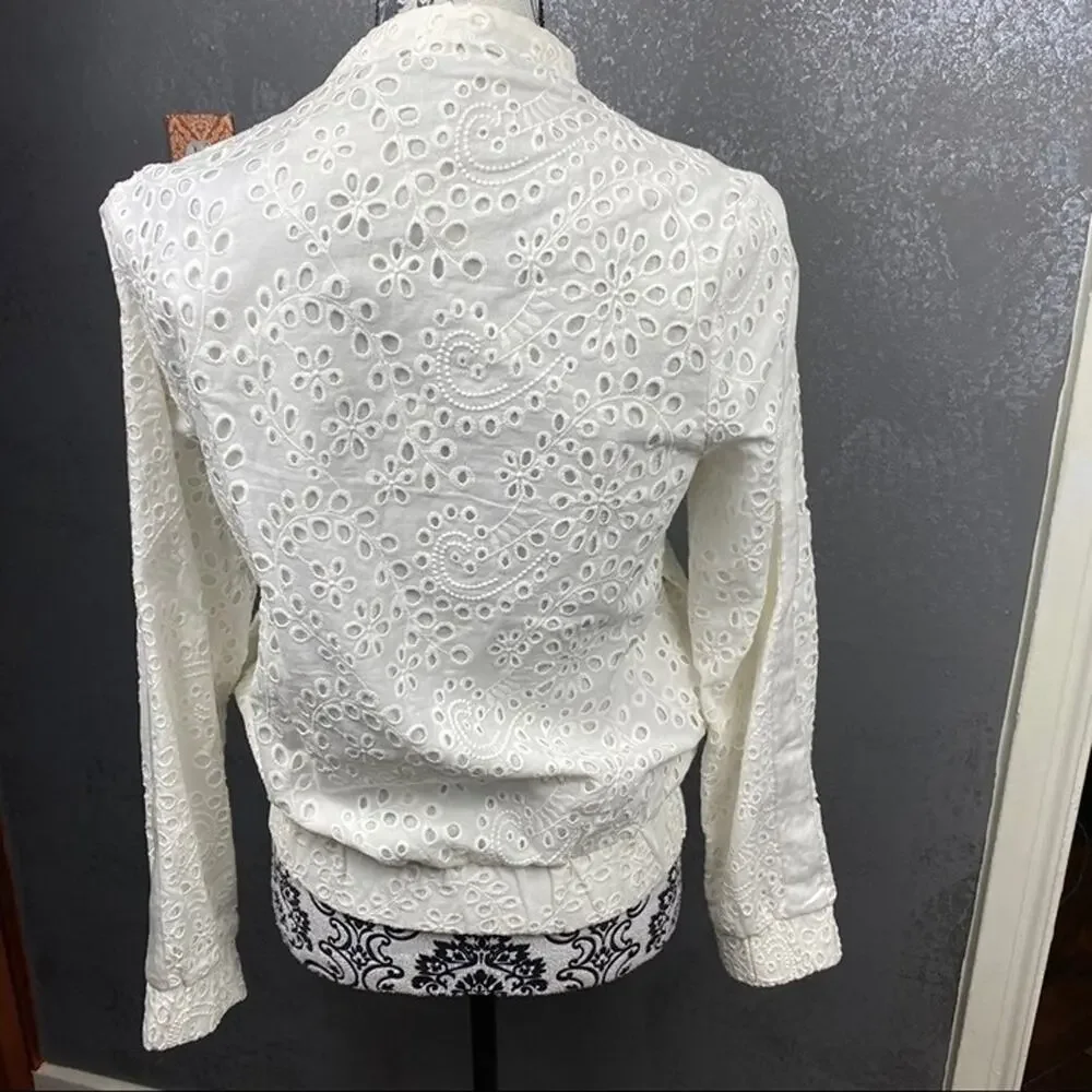 KENDALL + KYLIE White Broderie Anglaise Eyelet Bomber Jacket Size XS NWT